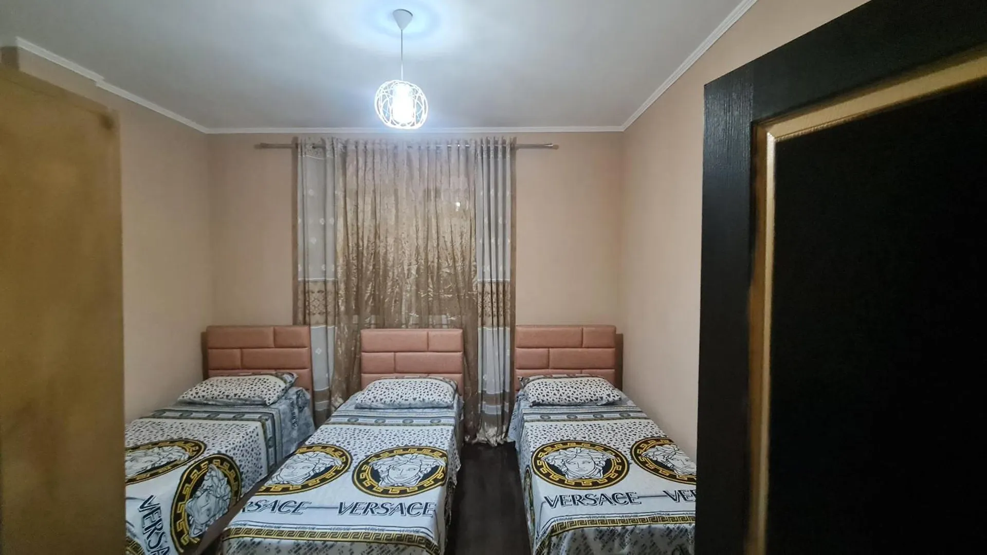 Top Shkodra Location 알바니아