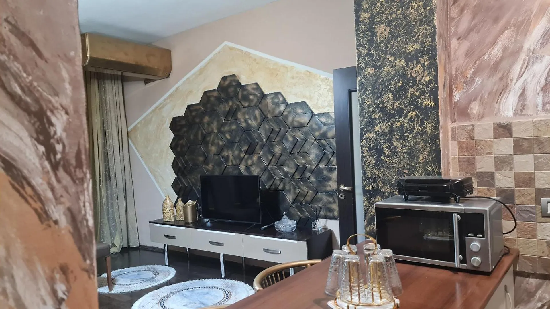 Top Shkodra Location